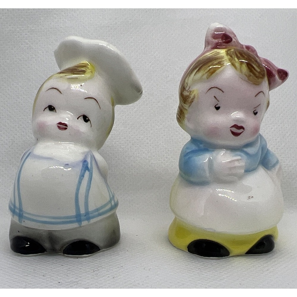 Vintage Chef & Waitress Salt and Pepper Shakers Rare Hard to find prior to 1970